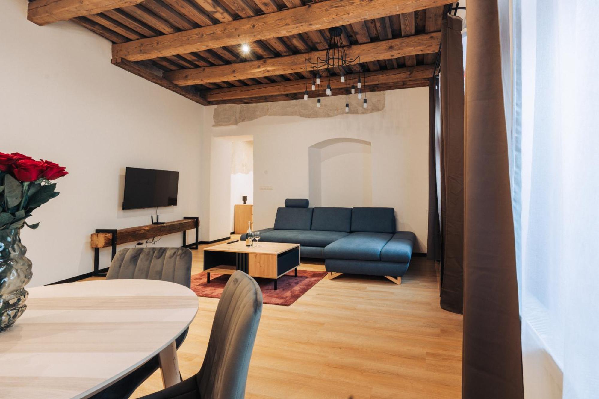 Hviezdoslavova Apartments, Trnava Centre, Parking Available Bagian luar foto